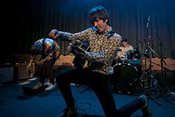 Concert presentació del #22Sona9 - Reïna i Dan Peralbo Antiga Fàbrica Estrella Damm 